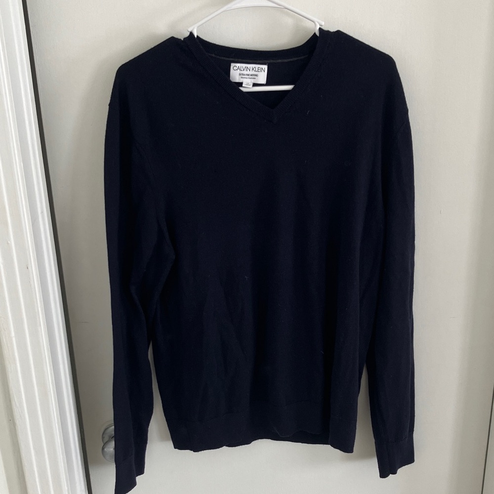 Calvin Klein Men's Navy V-Neck Sweater